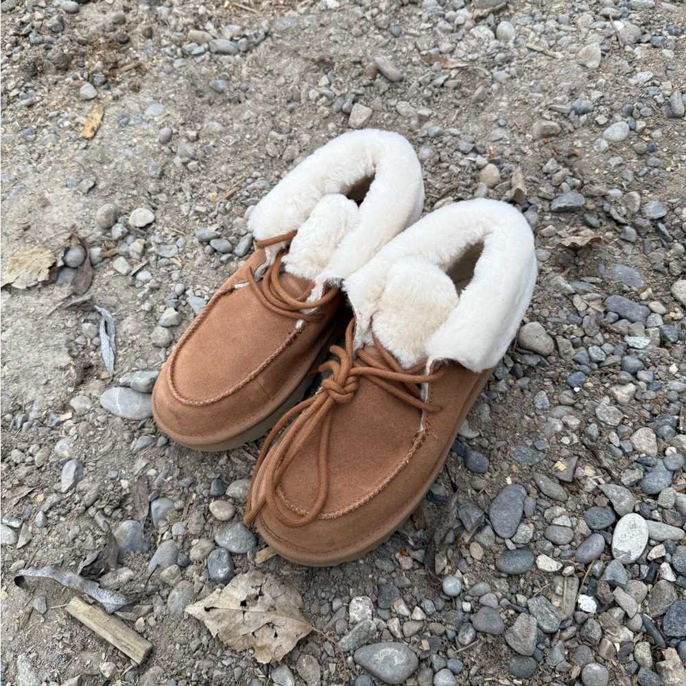 Ugg Tan Suede Moccasin Slippers